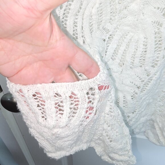 Monroe & Main White Crochet Blouse - Picture 4 of 5